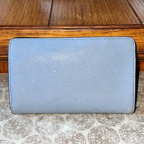 Michael Kors Pale Periwinkle Saffiano Leather Wallet NWOT Q - Picture 2 of 10